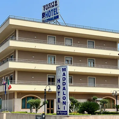 فندق Maddaloni Tufino