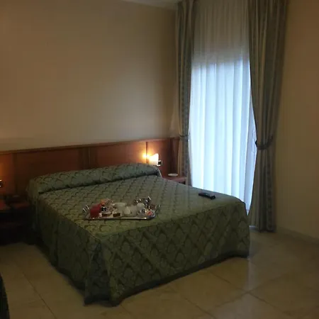 Maddaloni 4*