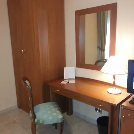 Maddaloni Hotel Tufino