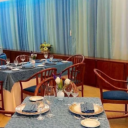 Maddaloni Hotel